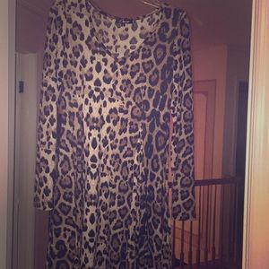 Dress leopard